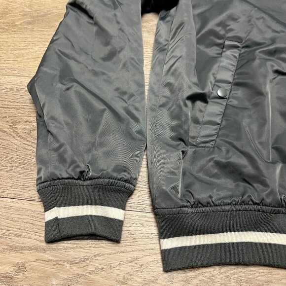 Stussy 80 Nylon Bomber Varsity Jacket Snap Size Medium Excellent Conditi - Picture 4 of 13